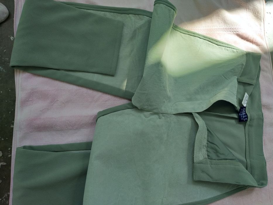 Детские штанишки, в отличном состоянии.Привезли с америки.