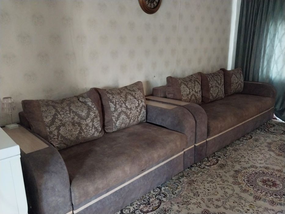 Диван б/у,в отличном состоянии