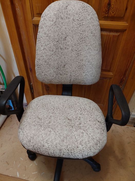 Компьютерное кресло