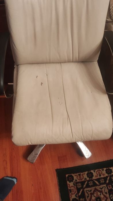 Офисное кресло продажа