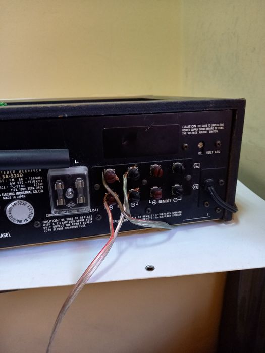 Ресивър техникс в много добро технич.и визуално състояние