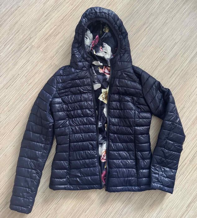 Пролетно двулицево яке