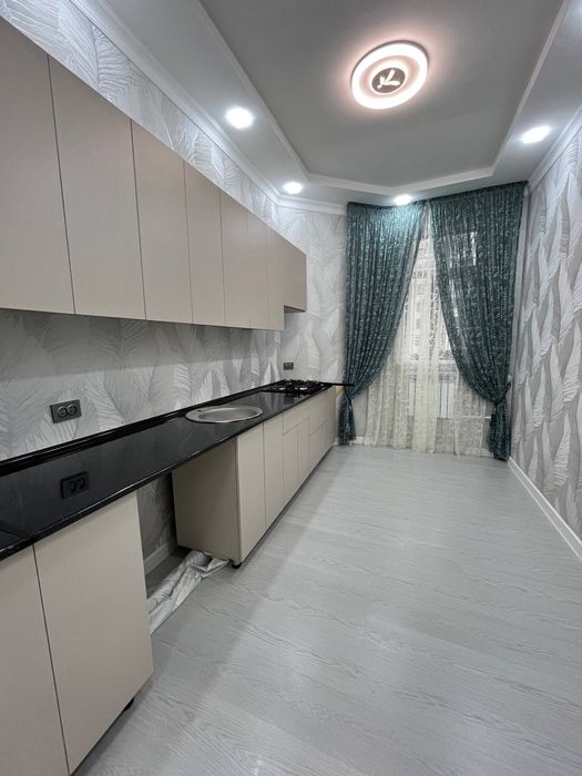 Срочно сотилади квартира