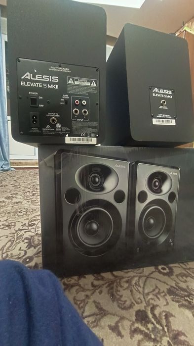 Продам колонки студийные не дорого