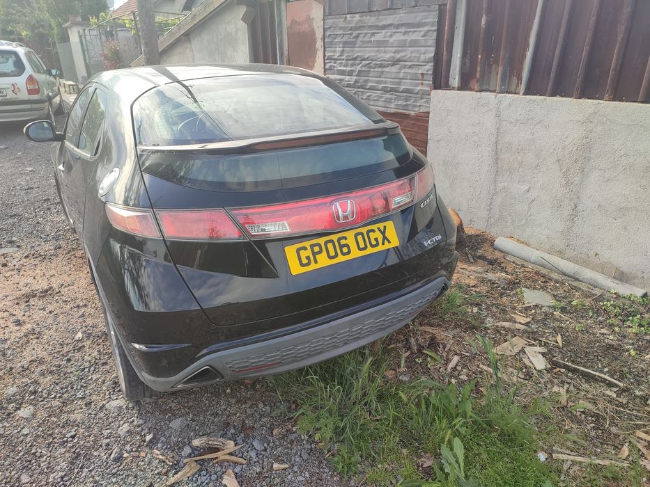 Хонда Сивик 8 2.2 cdti