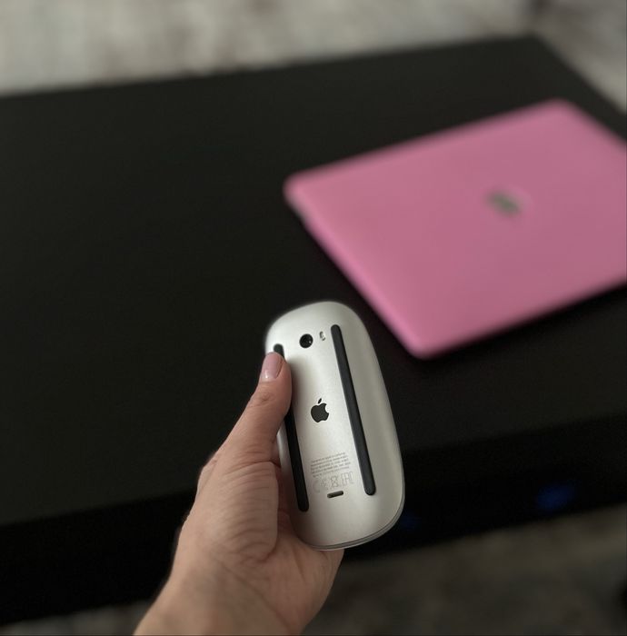 Apple Magic Mouse (оригинал)