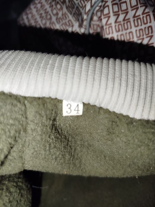 Продам  камбинезон для собачки.