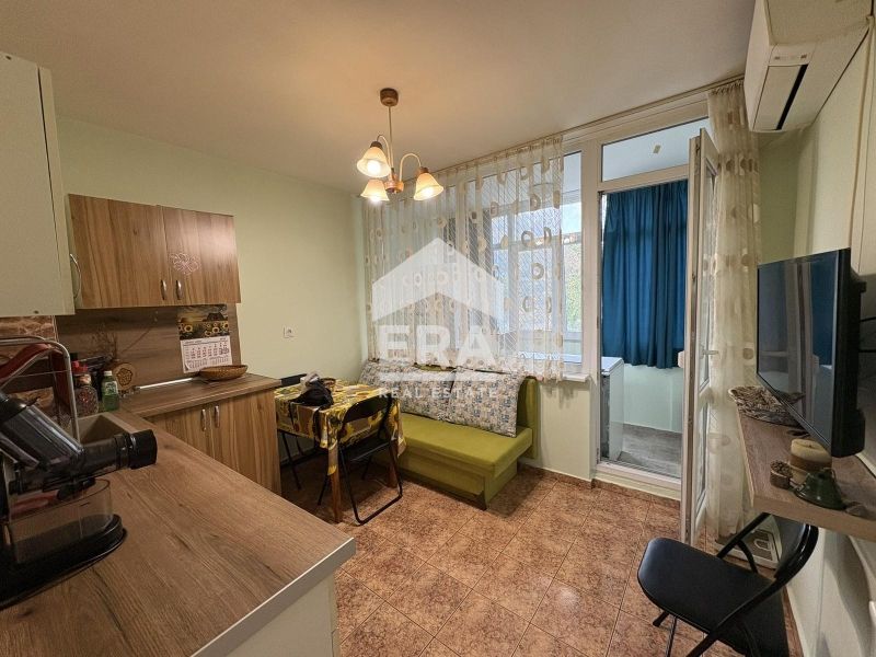 Продава се Едностаен апартамент в Добрич, Център - 45 кв.м за 1623 €/кв.м - Снимка #1