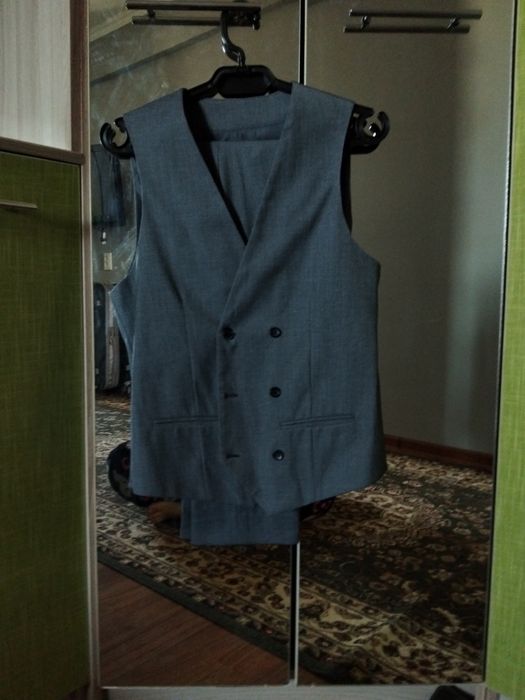 Костюм выпускной