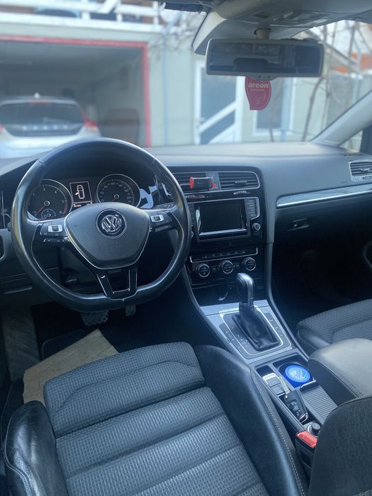 VOLKSWAGEN Golf 2015 — imagine 3