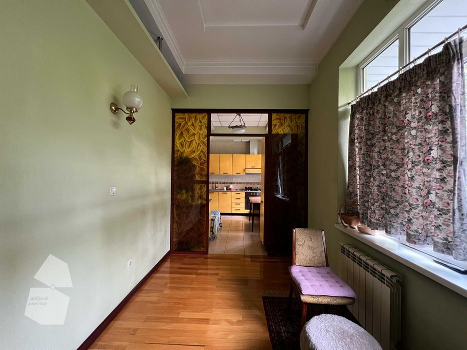 (Добрый) Урда, 130 м², 4/3/4, Высокопотолочный дом спецплана у Анхора