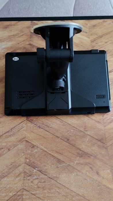 Автонавигация лека кола