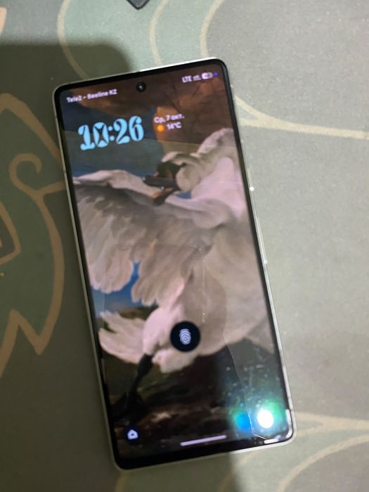 Google pixel 7  продам