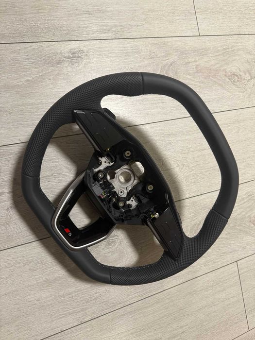 Volan Audi AUDI RS/S Q4,Q5,Q6,A5,E-Tron /Modelul Nou 2024