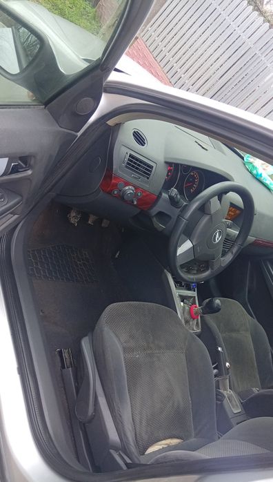 Vând Opel Astra H