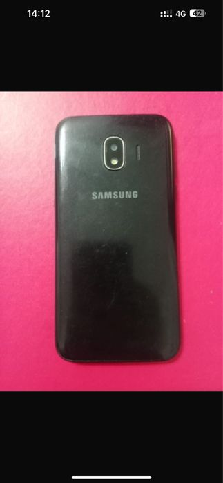 Продам телефон самсунг 10000