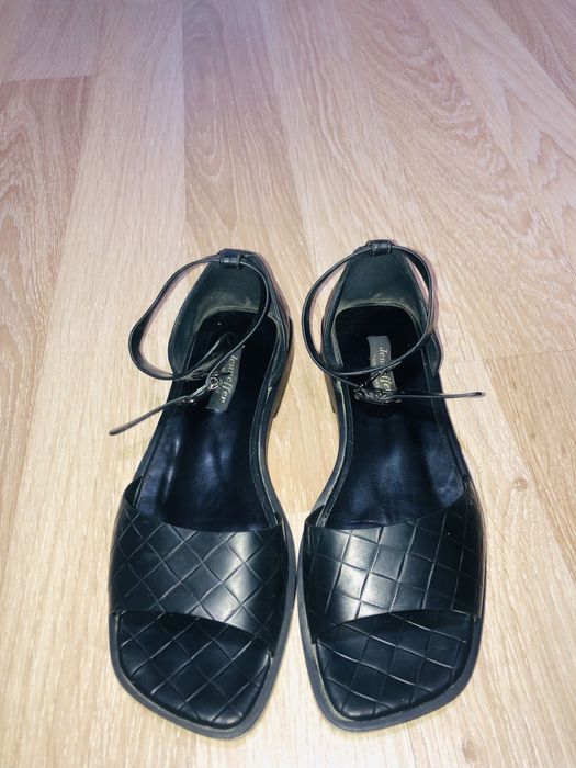 Летнии босоножки