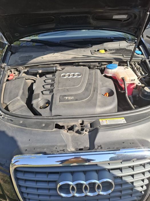 AUDI A6 C6 manuala
