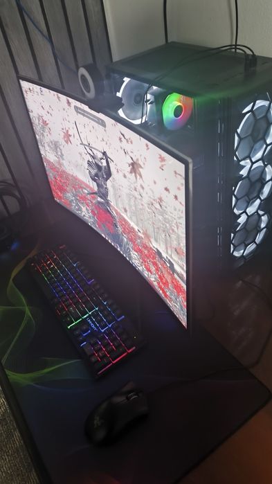 Kopmplek sotlad igravoy kampiyutur idyal holda yarm yil ishlatkanman