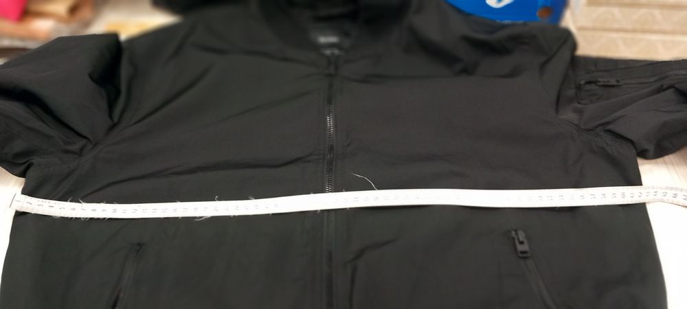 Geaca  neagra băieți  M