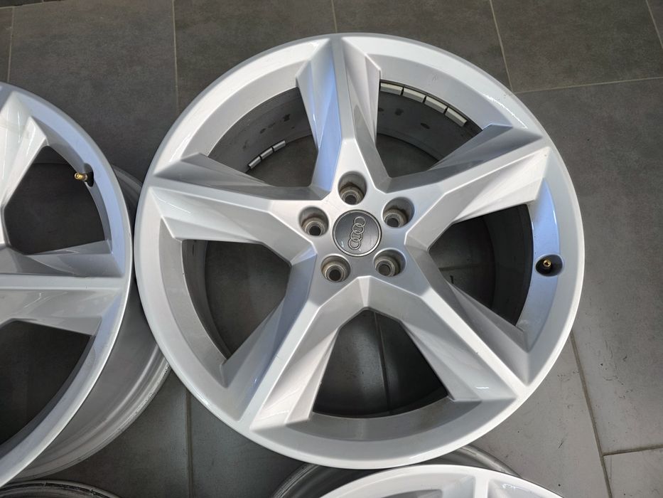 Джанти 19 - Audi Q7