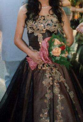 Бална рокля,като нова