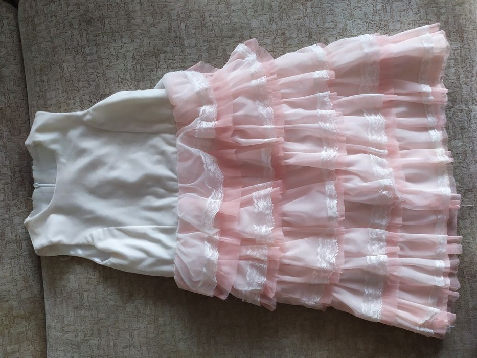 Платья на девочку