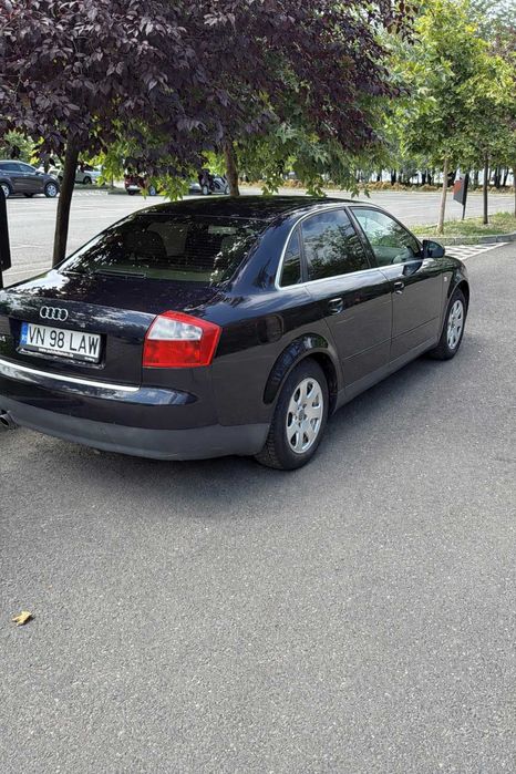 AUDI A4 2002 — imagine 5