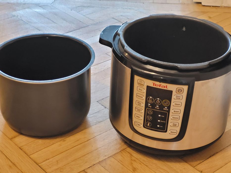 Oala sub presiune Tefal CY505E30 Multicooker