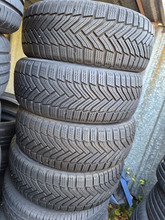 4бр. 205 55 16 Michelin зимни.