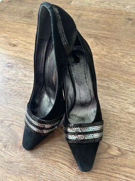 Продам красивые туфли