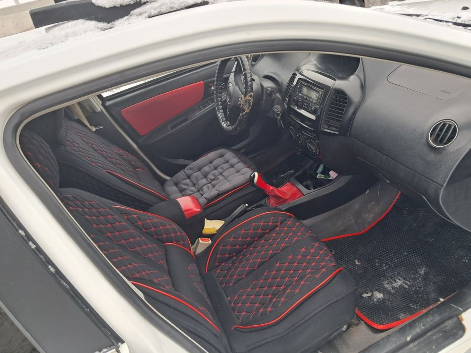 Geely mk cross 1.5 , 2013 года