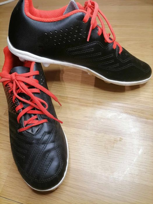 Обувки за футбол Н38