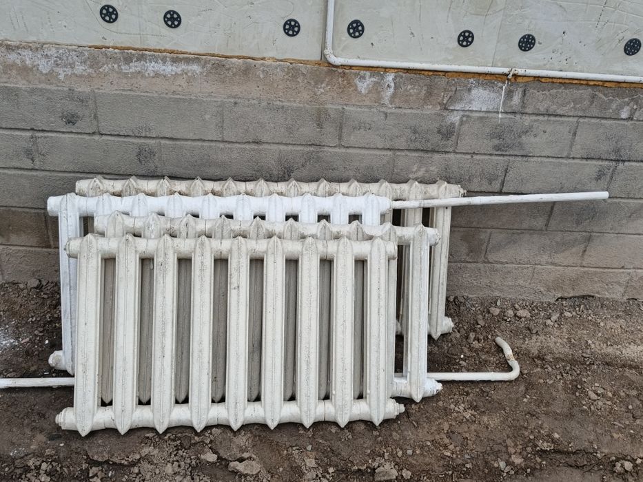 Продам батареи чугунные