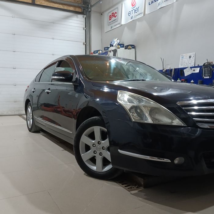 Продам авто Nissan Teana
