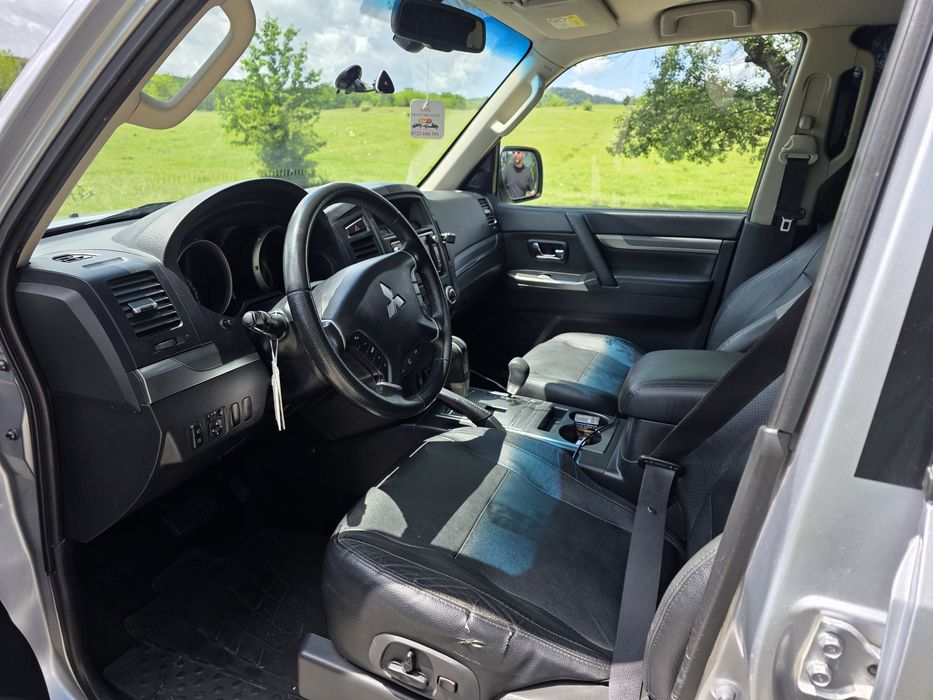 Mitsubishi Pajero 2014