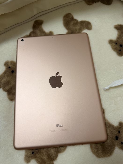 Продам ipad 6 поколения