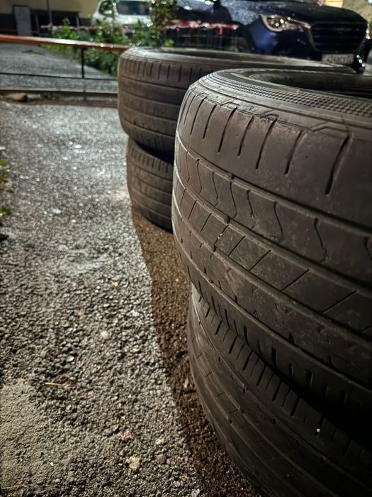 Шины резины 235 / 60 / 18