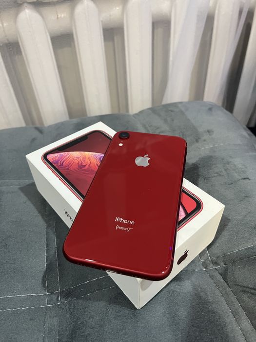 Продам  iPhone XR