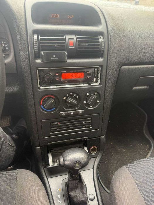 Opel Astra Бензин Автоматик