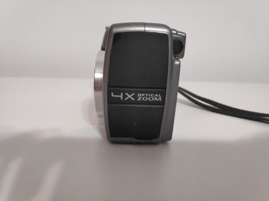 Kodak Easyshare DX7440 4 MP Digital Camera 4x Optical Zoom