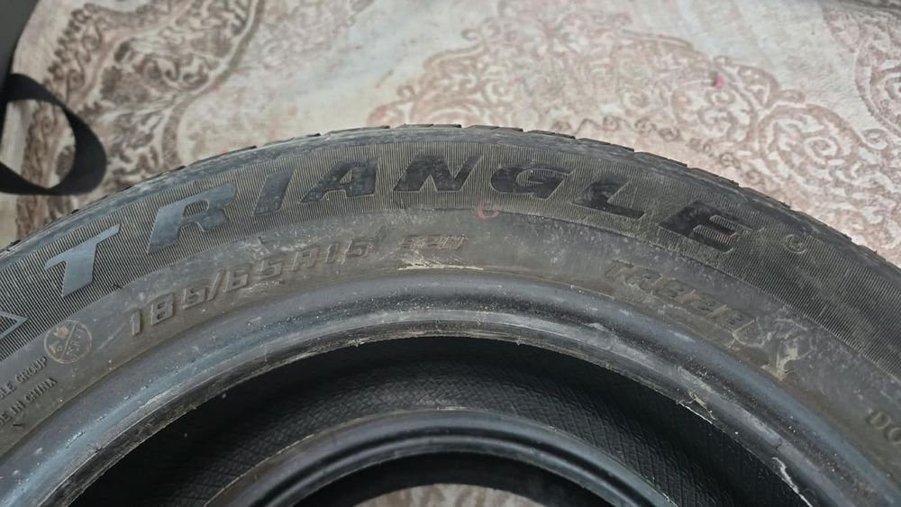 Продам шины 2 шт 15 размер