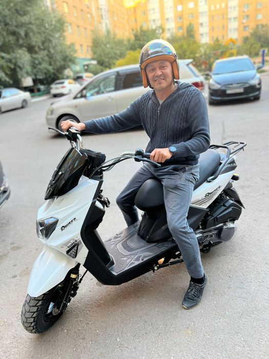 Продам скутер бензиновый