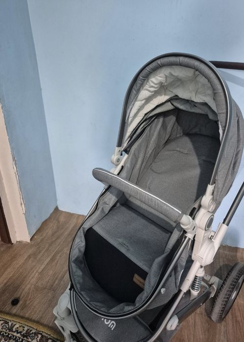 Продам хорошую коляску