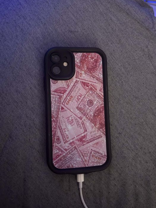 Iphone 11 64GB 75€