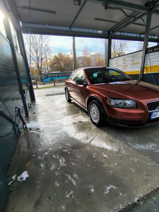 Vând Volvo C30 1.6 MPI benzina