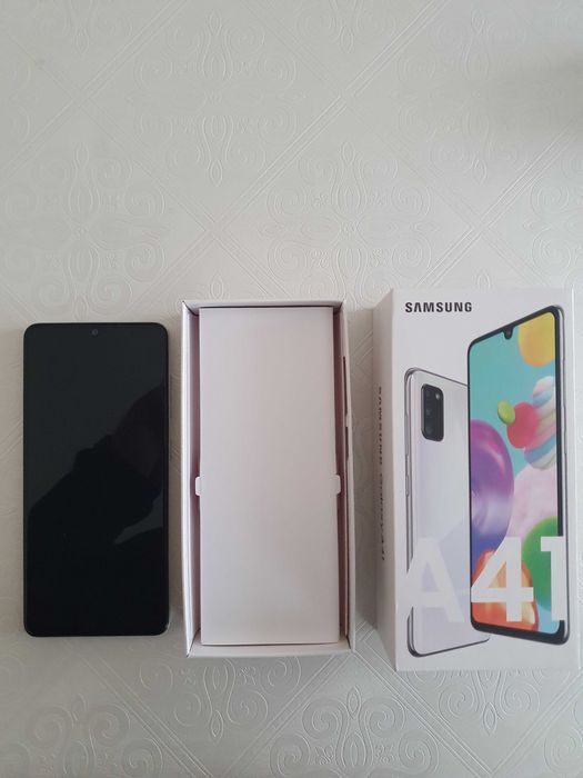 Продается SAMSUNG A41 б/у в отличном состояний.