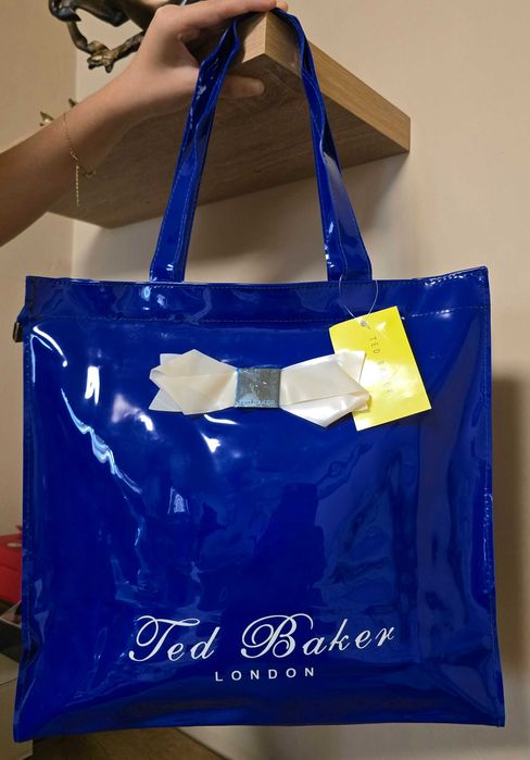 Ted Baker нова страхотна дамска чанта