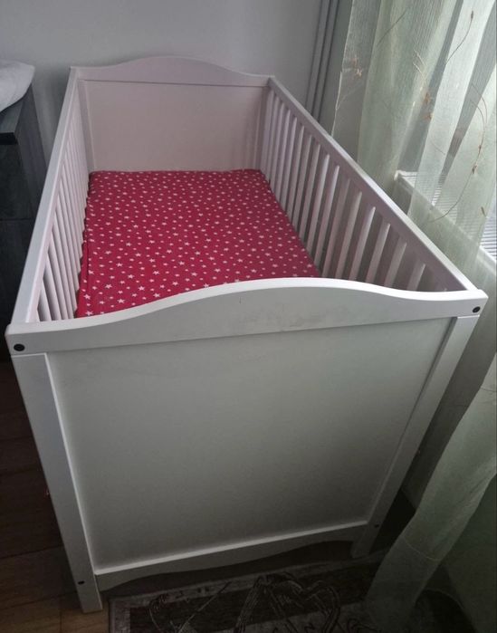 Patut alb IKEA cu saltea