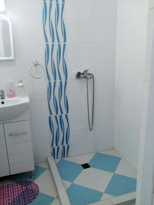 Дава се под наем Двустаен апартамент в Бургас, Меден рудник - зона Б - 50 кв.м за 150 € - Снимка #8